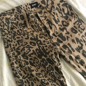 Hudson Jeans 29 leopard print mid rise skinny